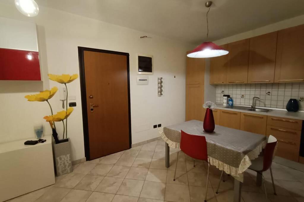 Appartamento A Cinque Minuti Dal Centro Di Lecce Exterior foto